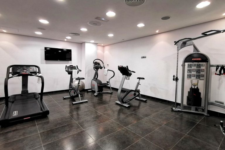 Hotel en Peñíscola con gimnasio - Acuazul