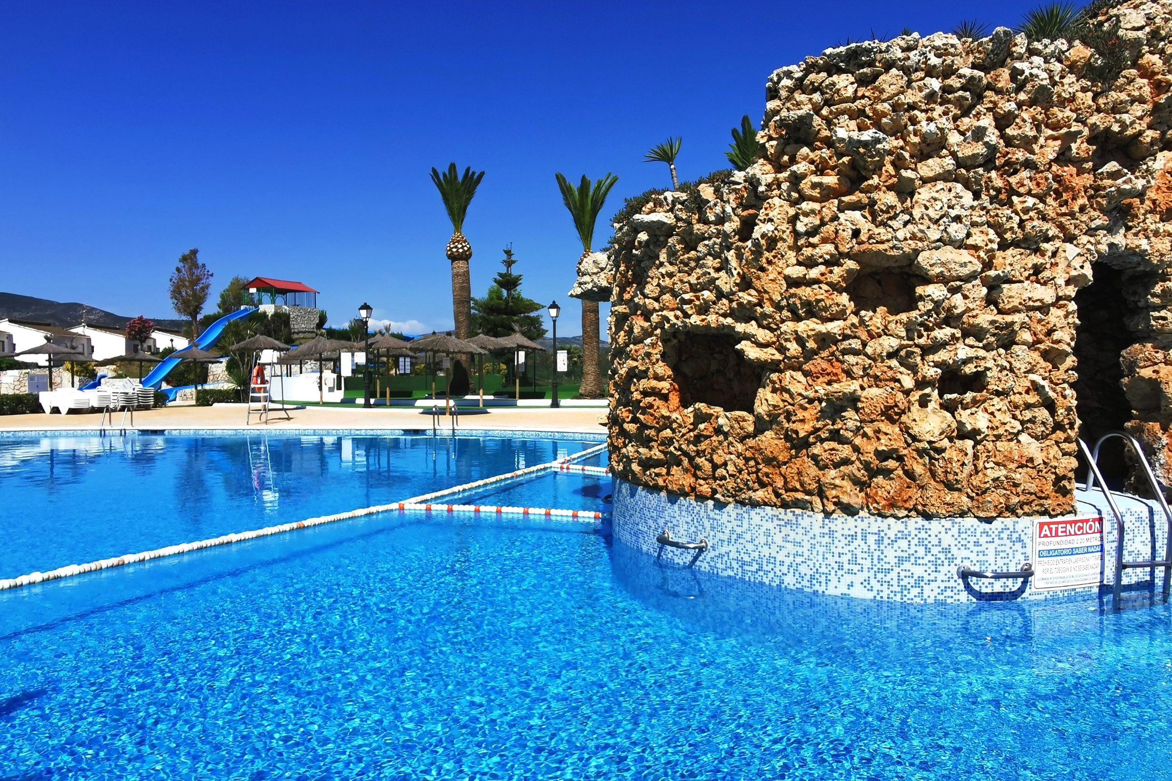 Parque acuático del Aparthotel & Spa Acualandia Peñíscola