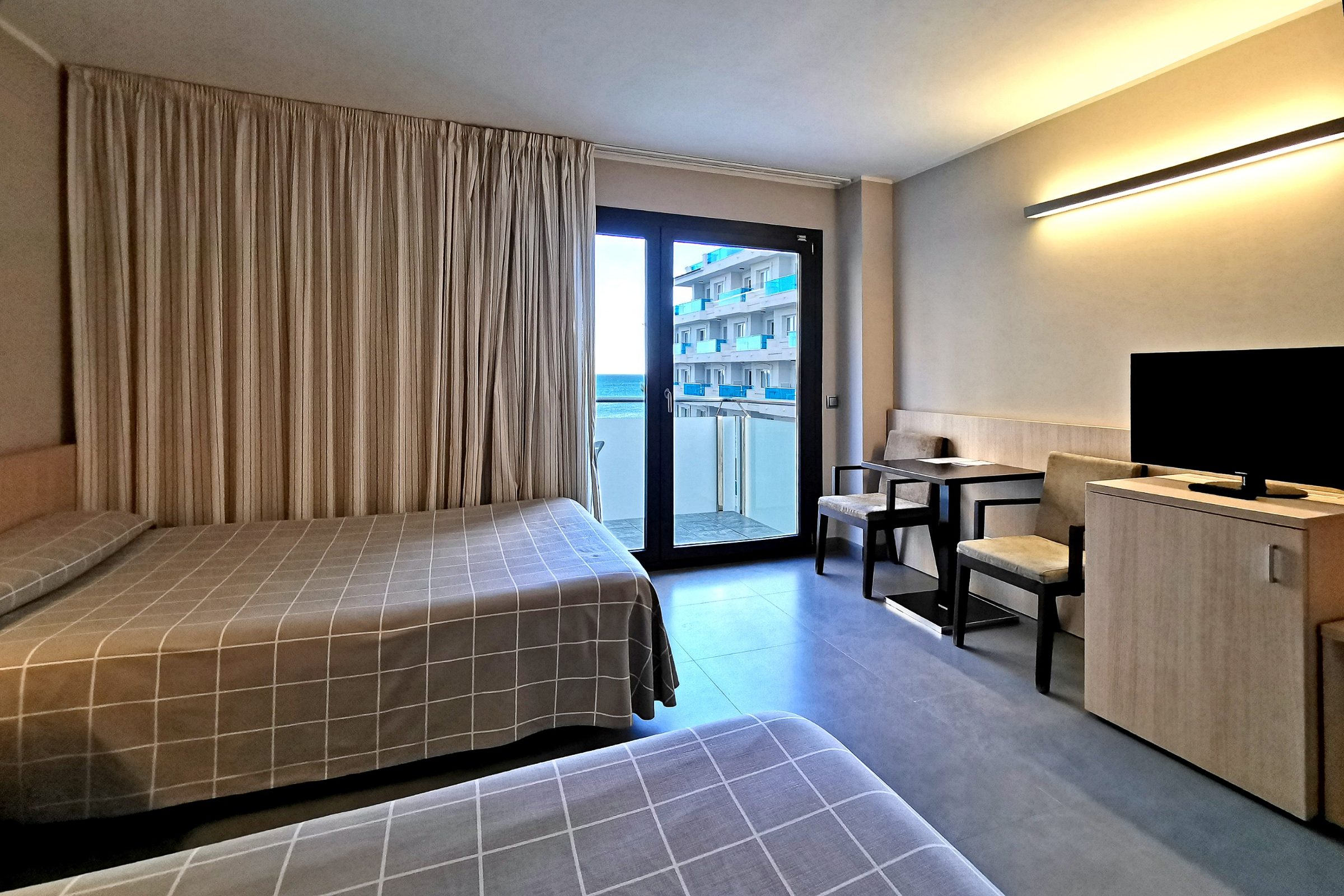 Habitación del Hotel Aparthotel & Spa Acuazul Peñíscola