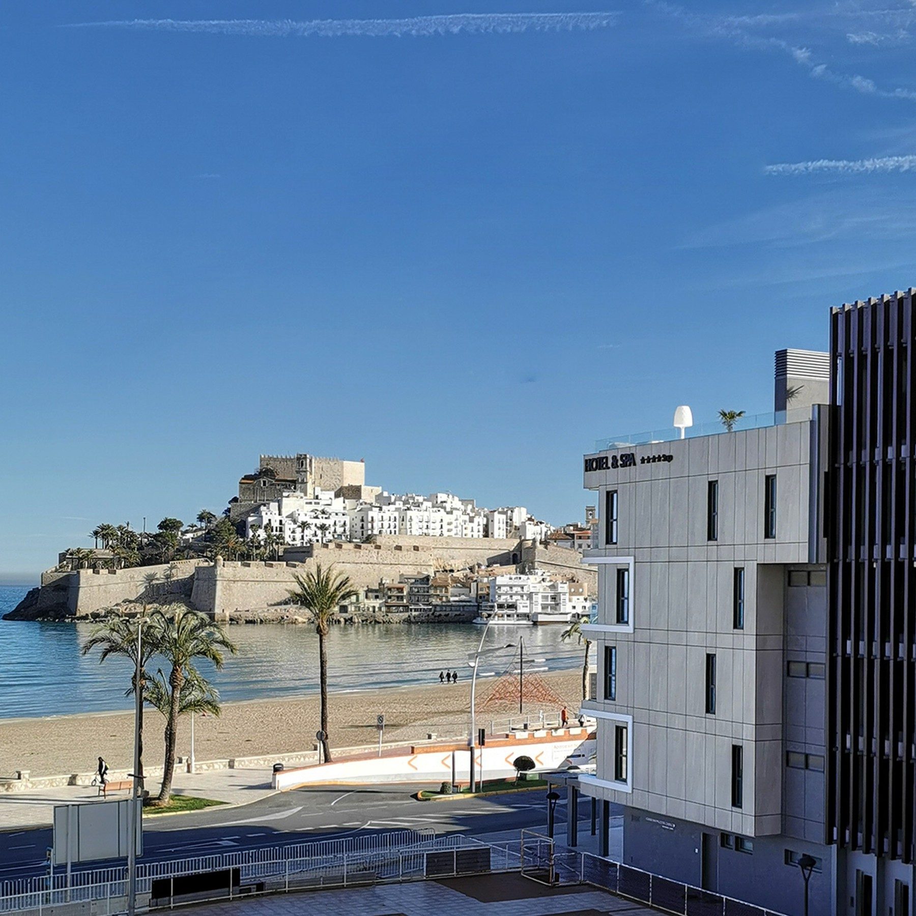 Fachada del Hotel & Spa Castillo de Peñíscola